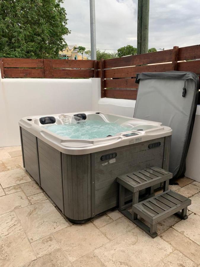 Appartement Saint Gilles Les Bains Exterior foto